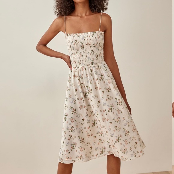 Reformation Dresses & Skirts - Reformation Sable Dress